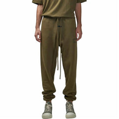 Ess. Fleece Sweatpant 'Olive'