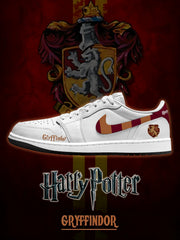 Hogwarts Gryffindor House White V.1 Custom Low-Top Court Sneakers